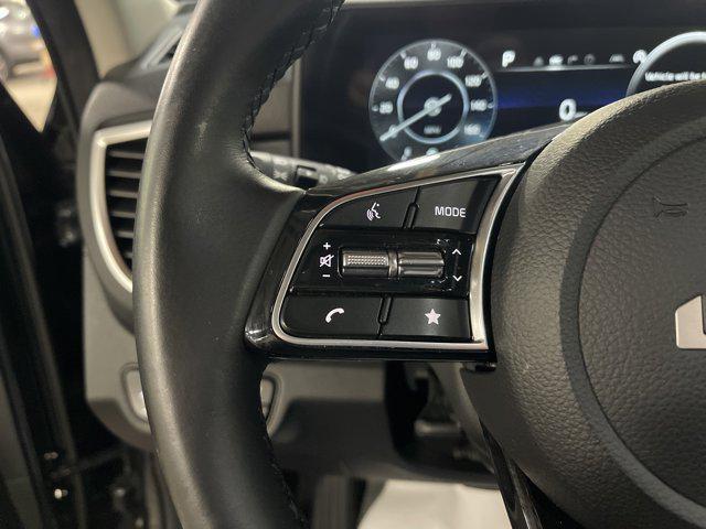 used 2025 Kia Seltos car, priced at $24,997