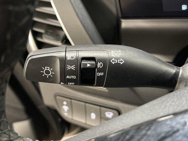 used 2025 Kia Seltos car, priced at $24,997