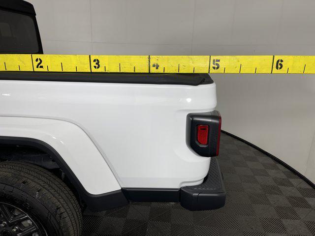 used 2024 Jeep Gladiator car, priced at $32,997