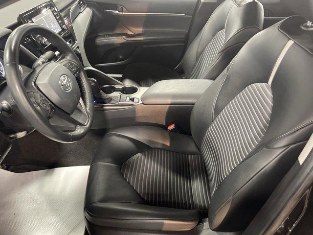 2021 Midnight Black Metallic Toyota Camry