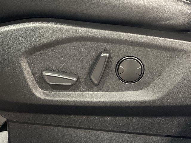 used 2024 Ford Edge car, priced at $24,997