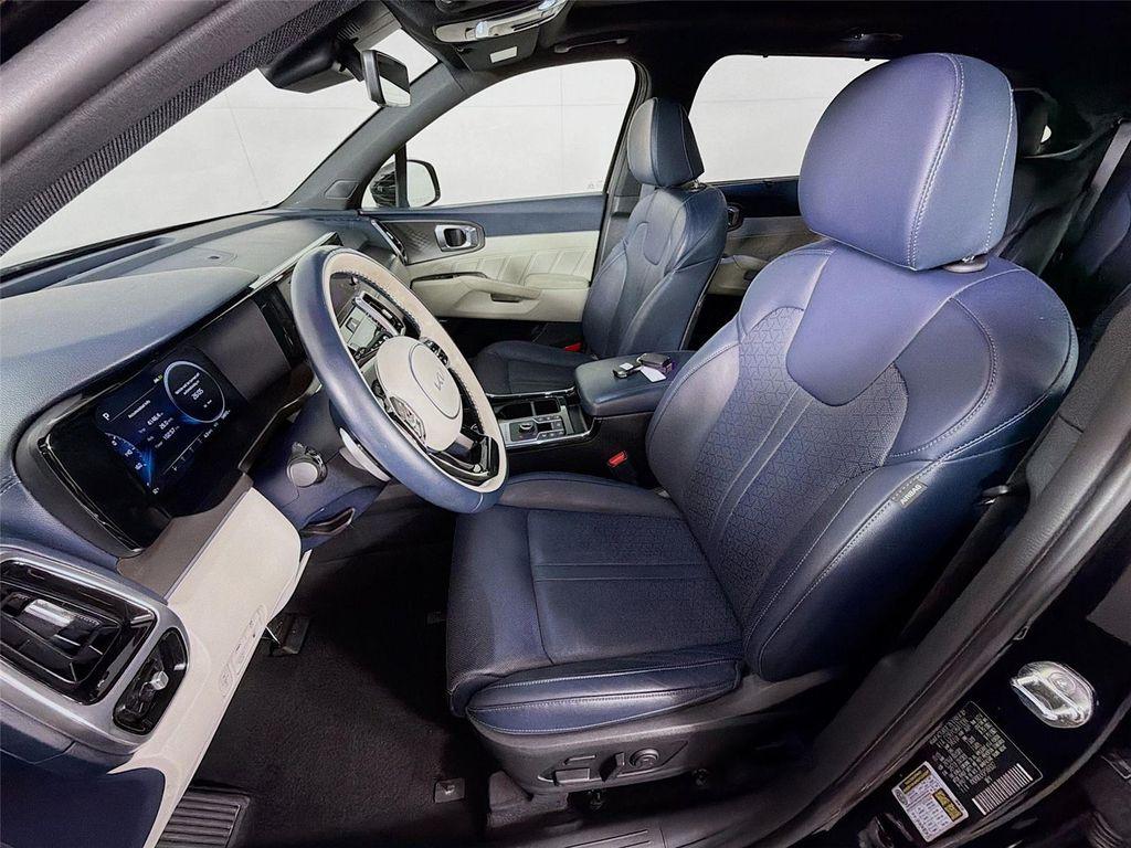 used 2023 Kia Sorento Plug-In Hybrid car, priced at $30,987