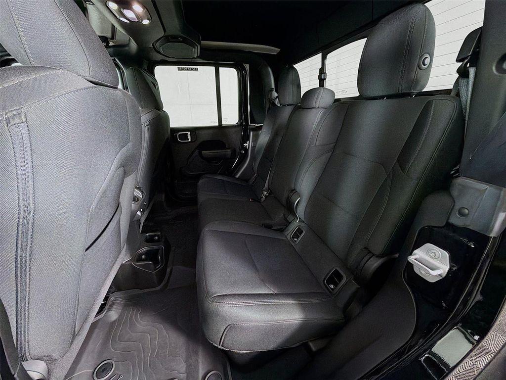 used 2022 Jeep Gladiator car, priced at $30,997
