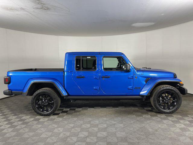 used 2024 Jeep Gladiator car, priced at $33,997