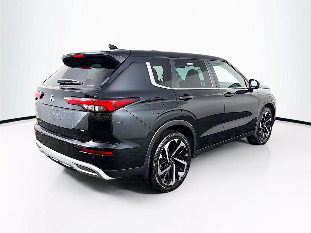 used 2022 Mitsubishi Outlander car, priced at $23,497