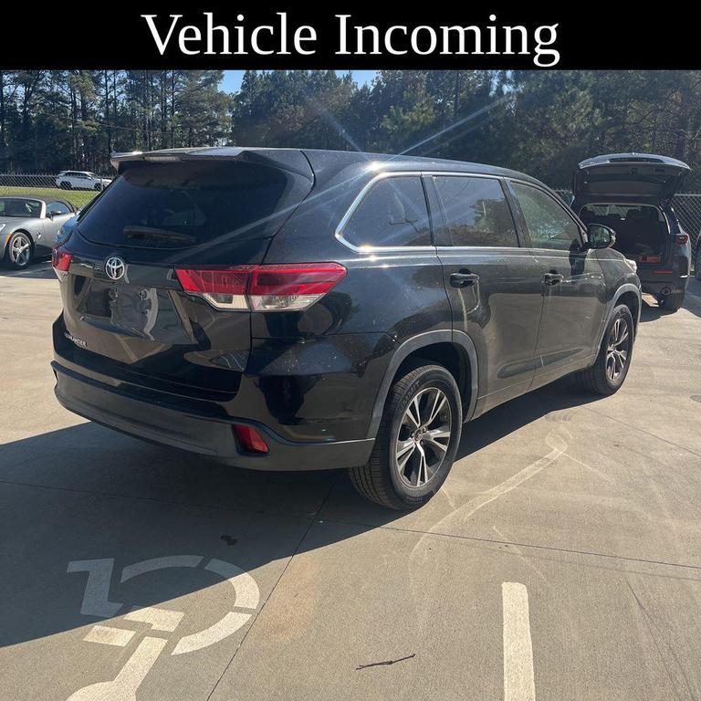 used 2018 Toyota Highlander car, priced at $21,306