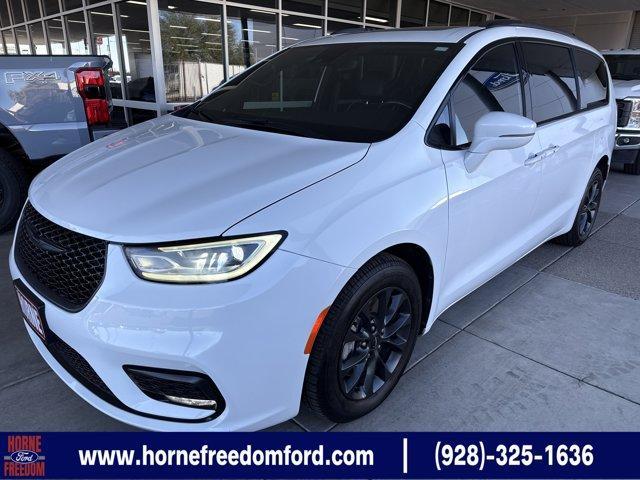 used 2021 Chrysler Pacifica car, priced at $23,890