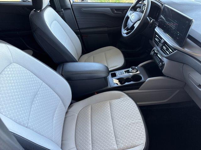 new 2026 Ford Escape car, priced at $33,185