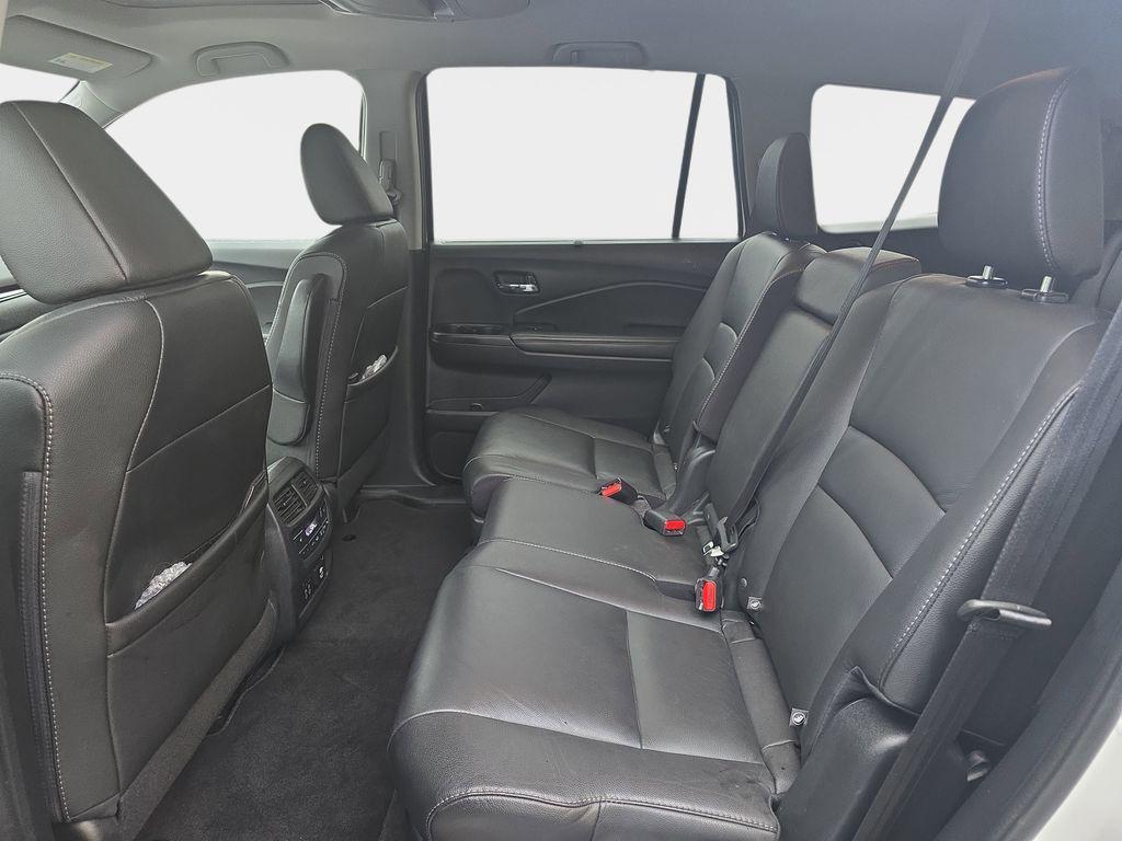 used 2020 Honda Pilot car, priced at $31,000