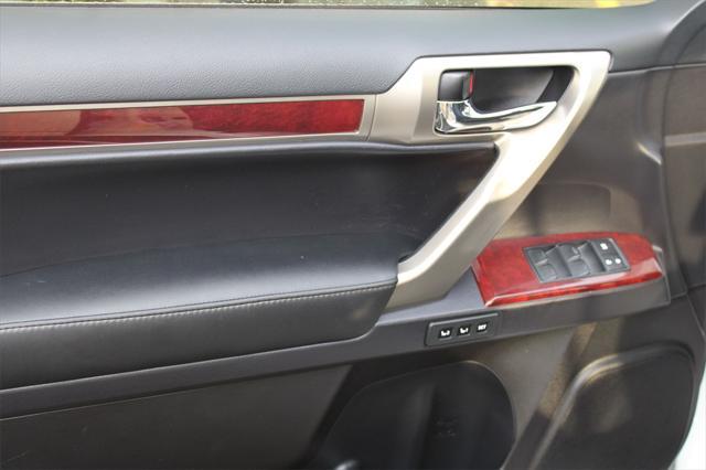 used 2016 Lexus GX 460 car, priced at $24,187