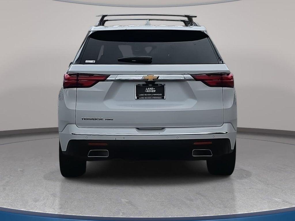 used 2022 Chevrolet Traverse car, priced at $25,991