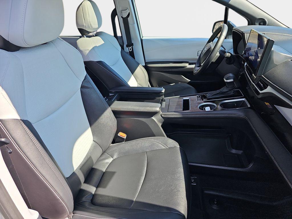 used 2025 Toyota Sienna car, priced at $46,691