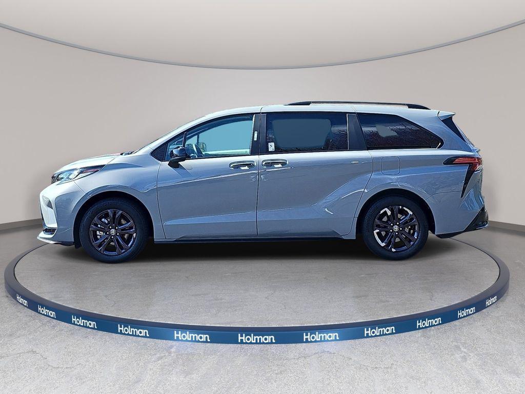 used 2025 Toyota Sienna car, priced at $46,691