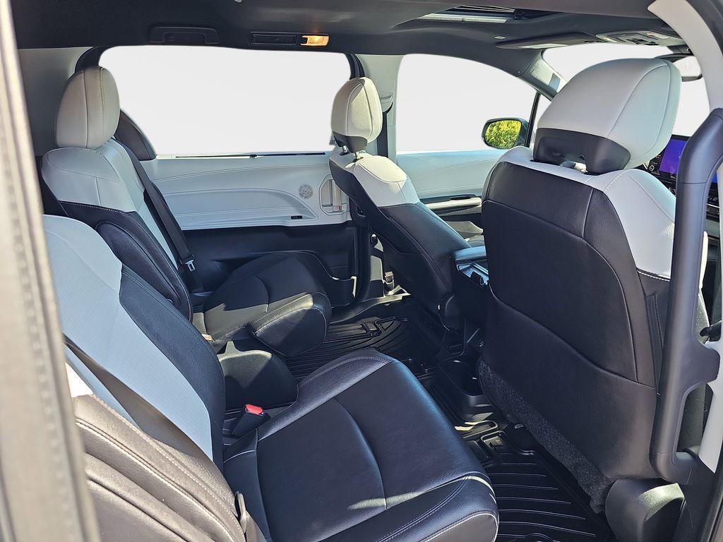 used 2025 Toyota Sienna car, priced at $46,691