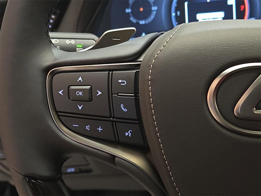 new 2026 Lexus LS 500 car, priced at $99,610