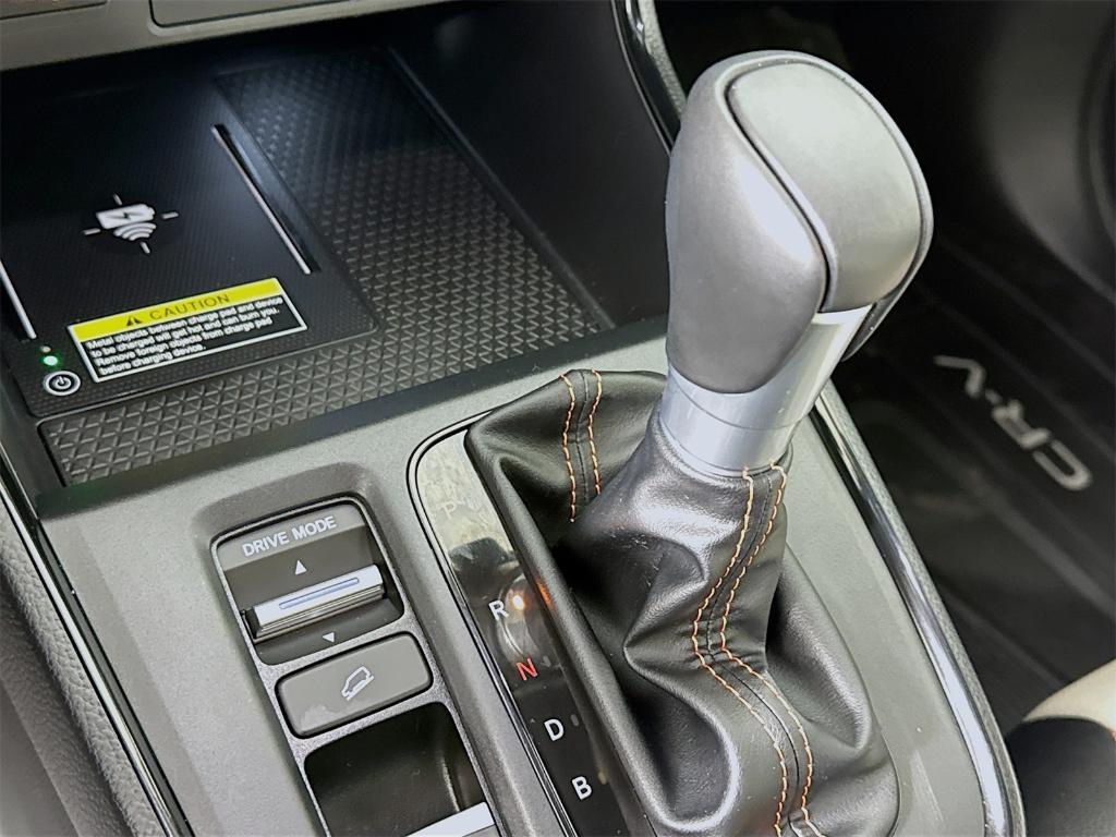 used 2025 Honda CR-V Hybrid car, priced at $36,777