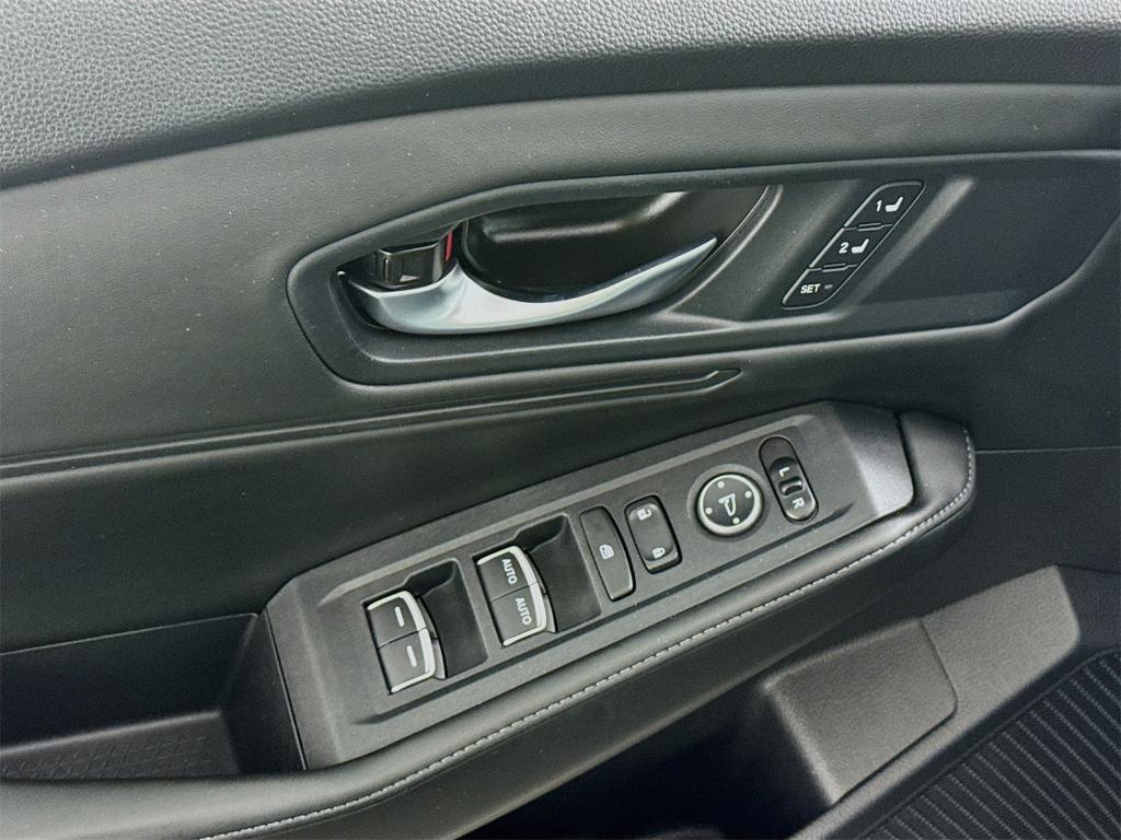 used 2024 Honda Accord Hybrid car, priced at $27,460