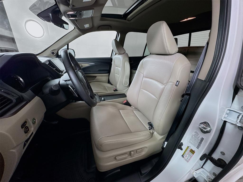 used 2023 Honda Ridgeline car, priced at $33,455