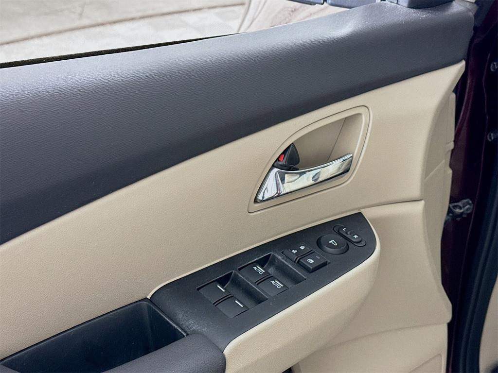 used 2014 Honda Odyssey car, priced at $8,860