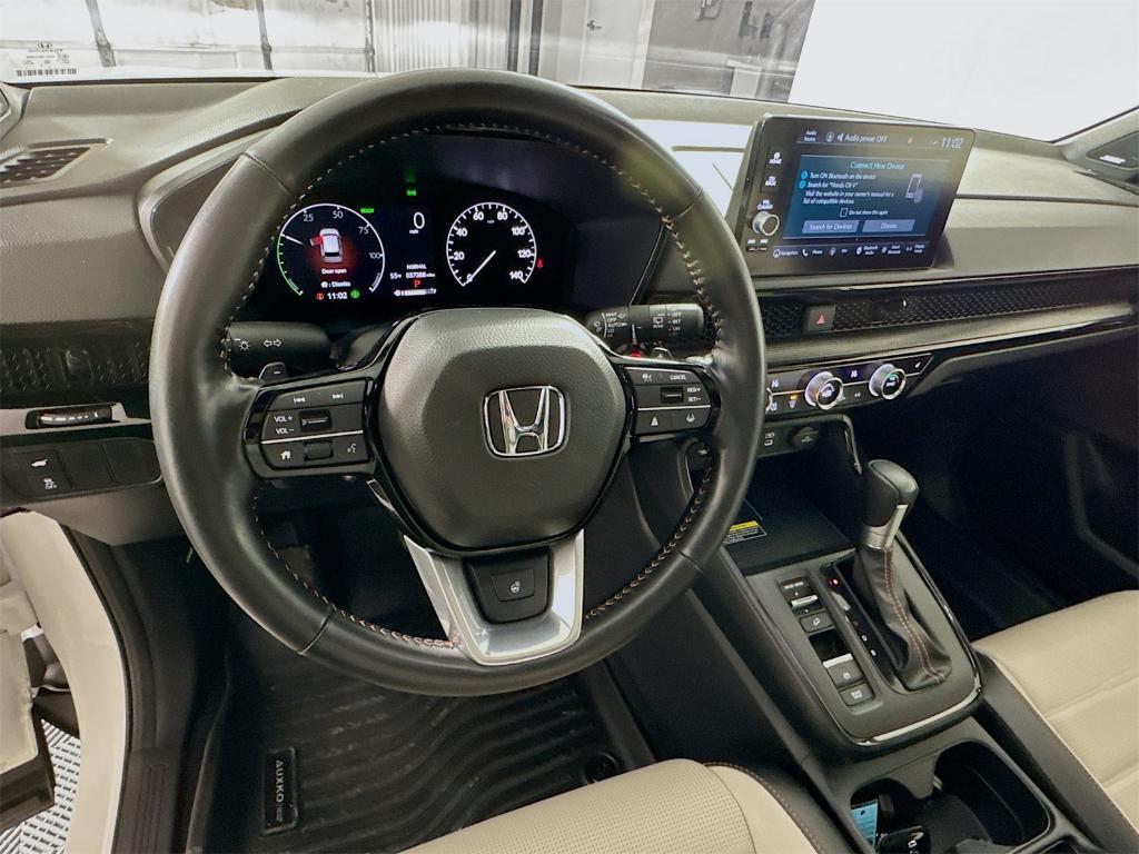 used 2025 Honda CR-V Hybrid car, priced at $35,498