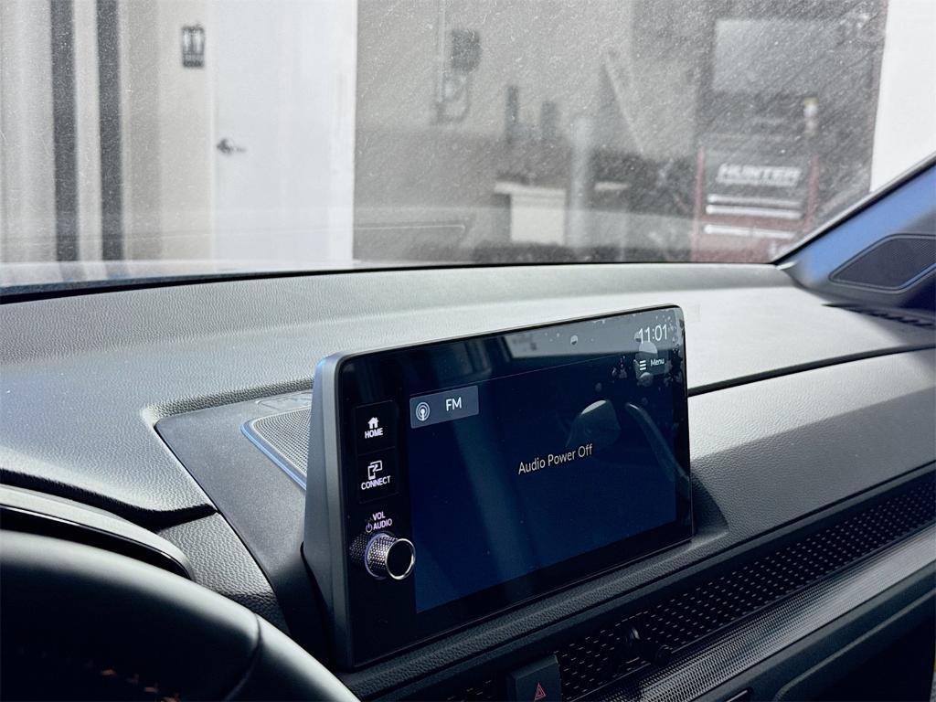 new 2026 Honda CR-V Hybrid car, priced at $40,250