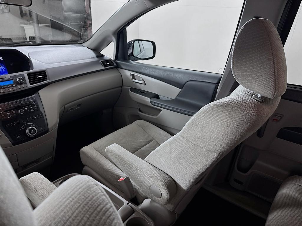 used 2013 Honda Odyssey car, priced at $10,860