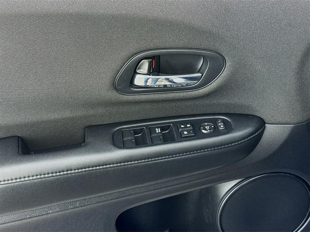 used 2022 Honda HR-V car, priced at $22,880