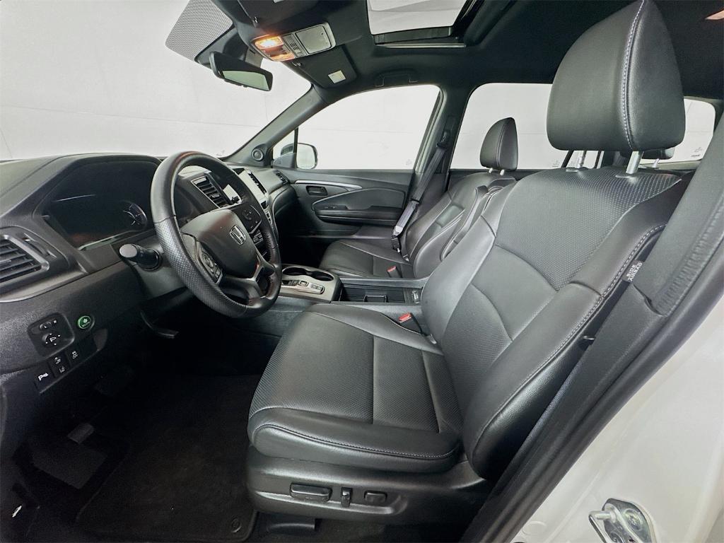 used 2023 Honda Passport car, priced at $29,280