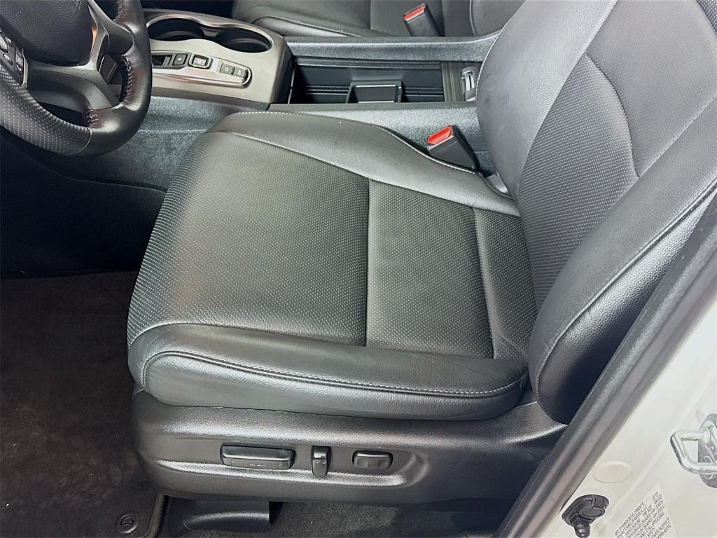 used 2023 Honda Passport car, priced at $29,280