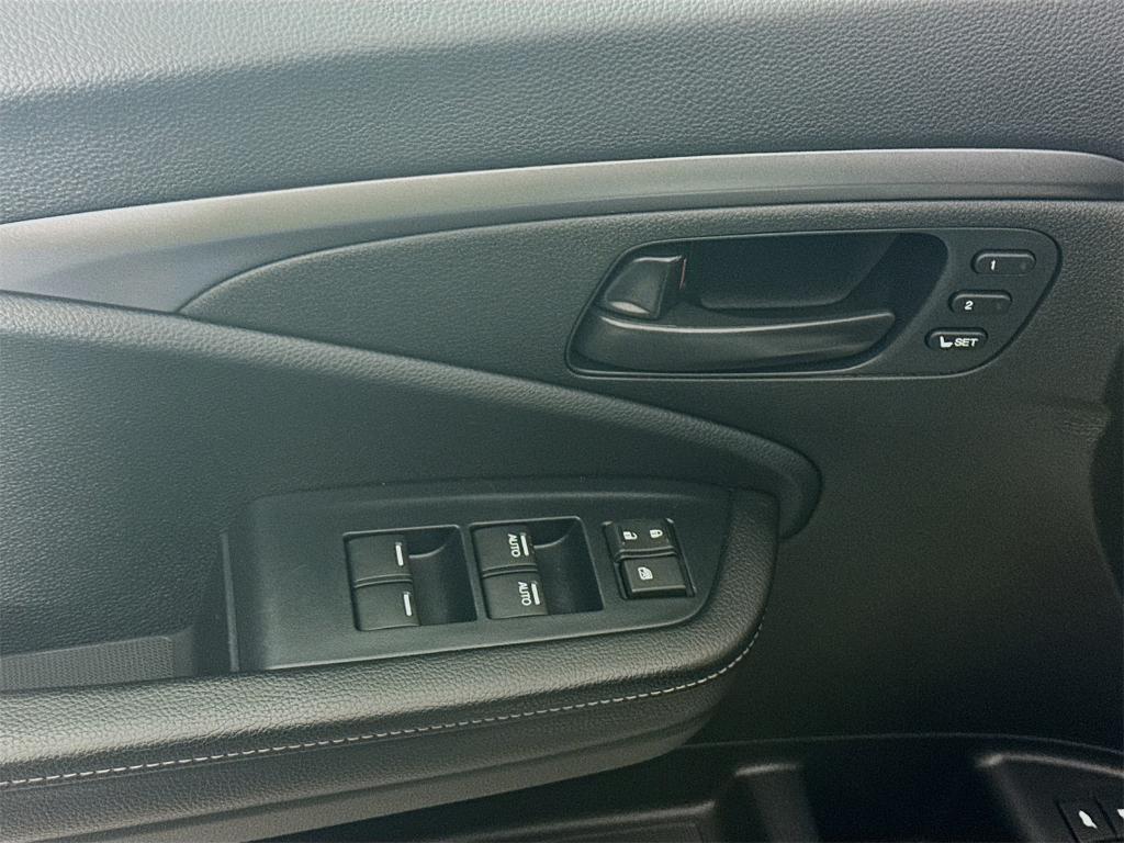 used 2023 Honda Passport car, priced at $29,280