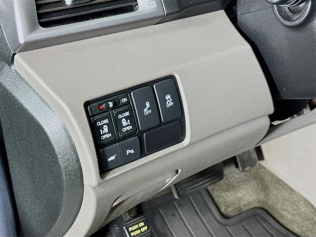 used 2012 Honda Odyssey car, priced at $11,831