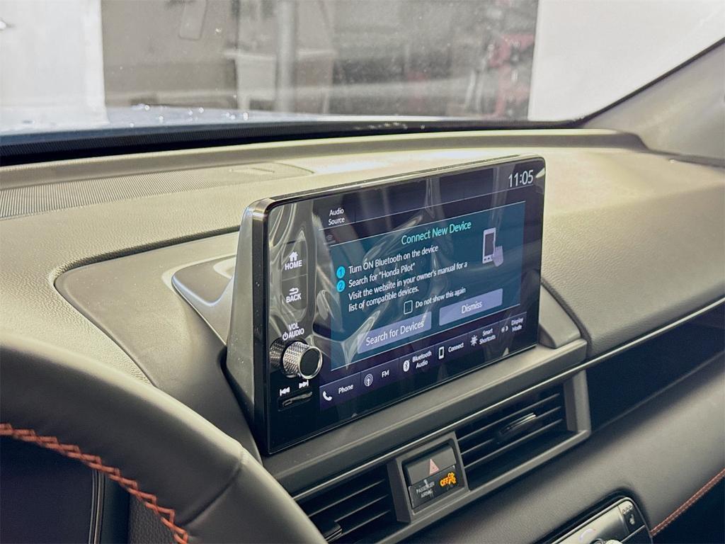 new 2025 Honda Pilot car, priced at $51,830