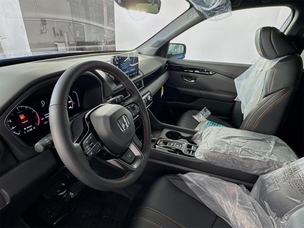 new 2025 Honda Pilot car, priced at $51,830
