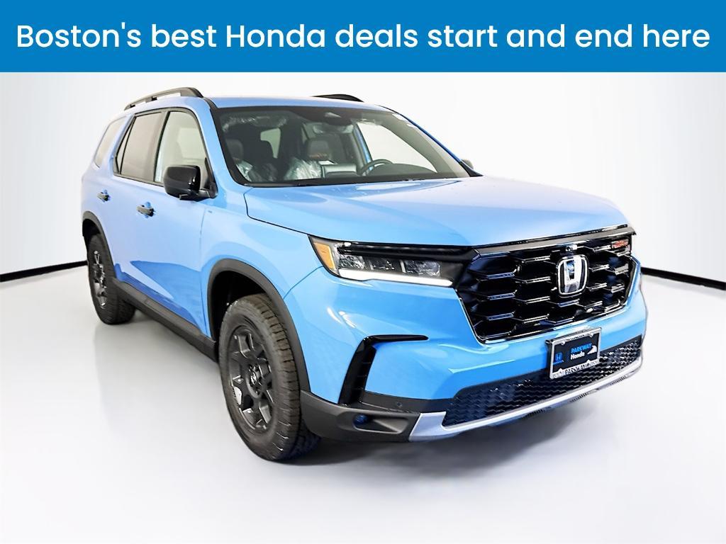 new 2025 Honda Pilot car, priced at $51,830