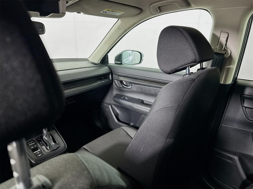 used 2025 Honda CR-V car, priced at $31,721