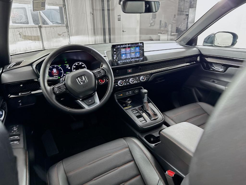 used 2025 Honda CR-V Hybrid car, priced at $41,346