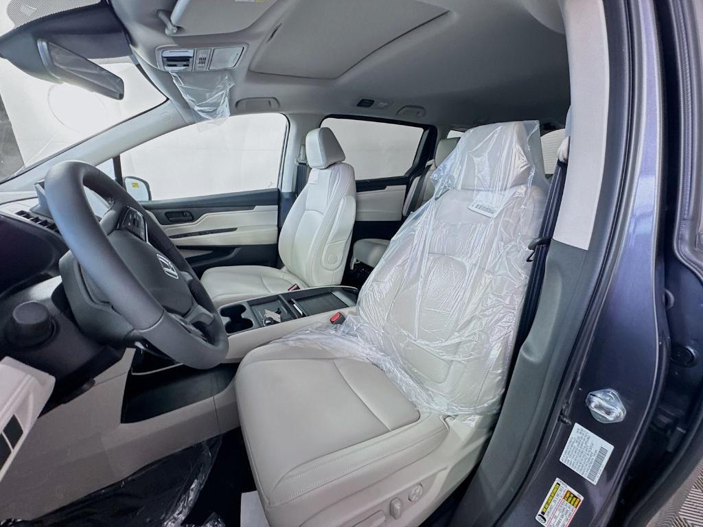 new 2026 Honda Odyssey car, priced at $45,969