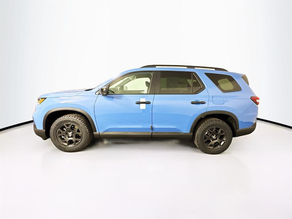 new 2025 Honda Pilot car, priced at $51,830