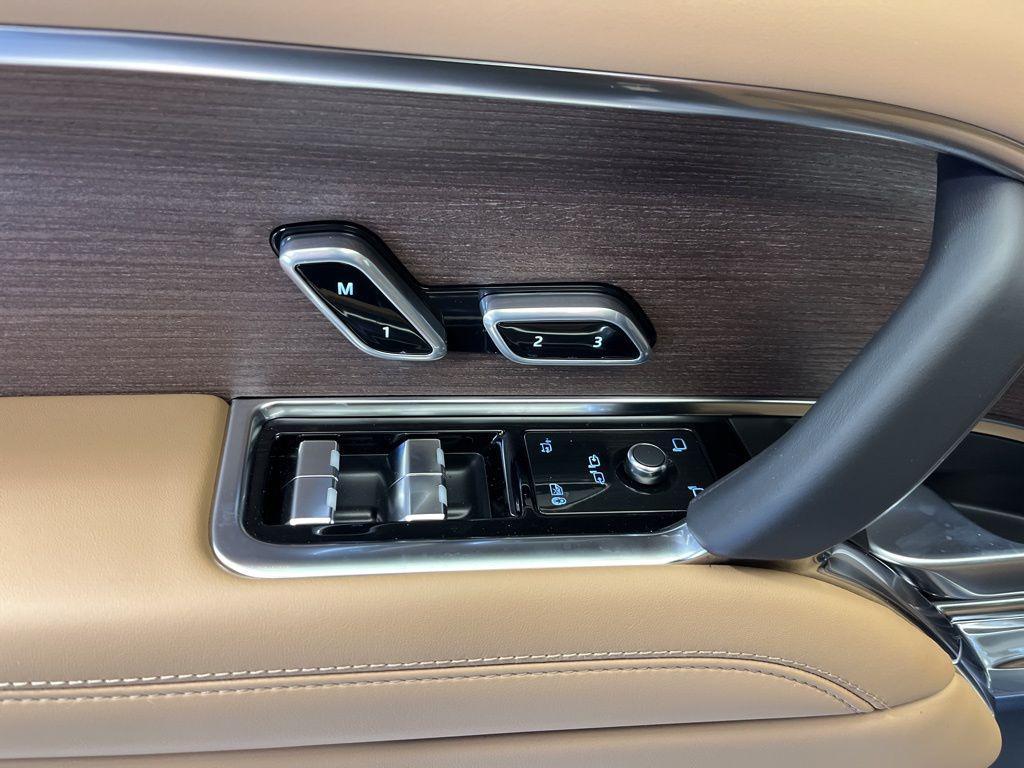 new 2026 Land Rover Range Rover car, priced at $149,570