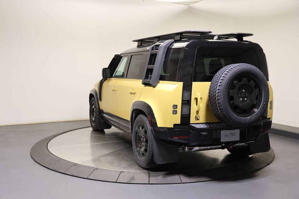 new 2026 Land Rover Defender car