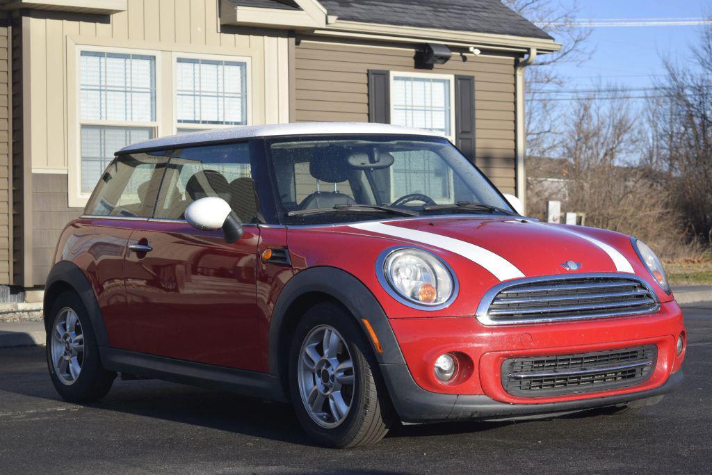 used 2013 MINI Hardtop car, priced at $5,995