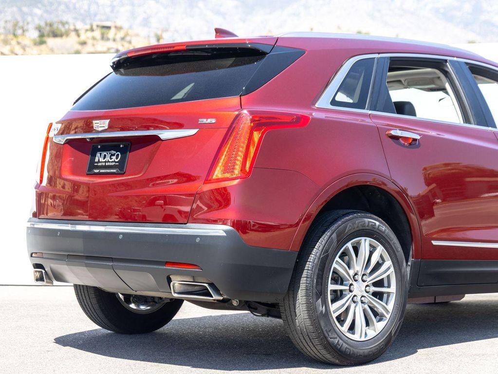 used 2017 Cadillac XT5 car, priced at $15,981