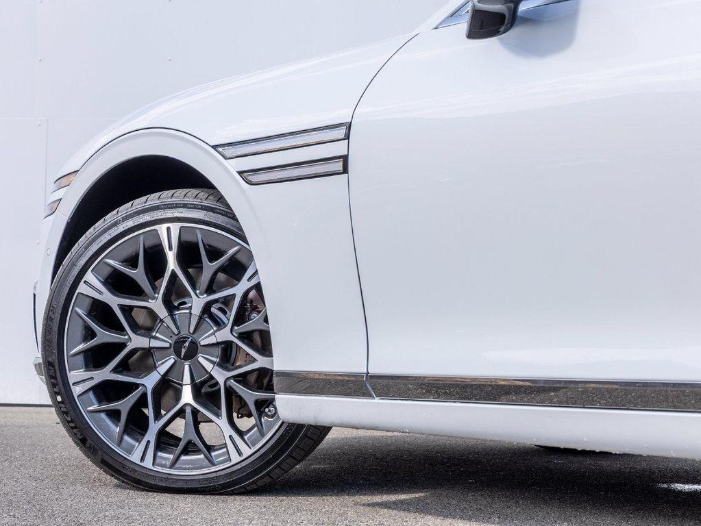 new 2026 Genesis G90 car, priced at $105,734