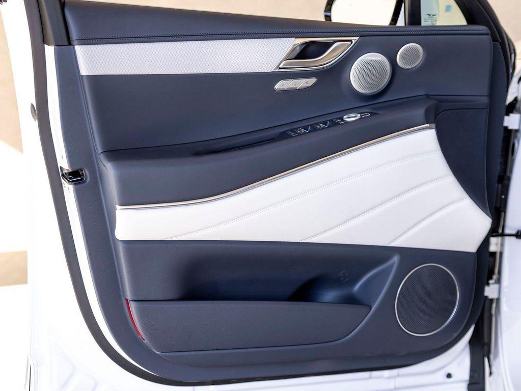 new 2026 Genesis GV80 car, priced at $85,050