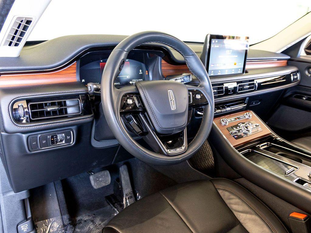 used 2023 Lincoln Aviator car, priced at $41,981