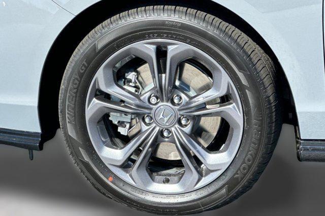 new 2025 Honda Accord Hybrid car, priced at $36,545