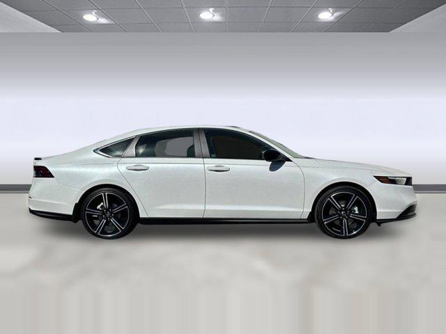 new 2025 Honda Accord Hybrid car, priced at $35,305