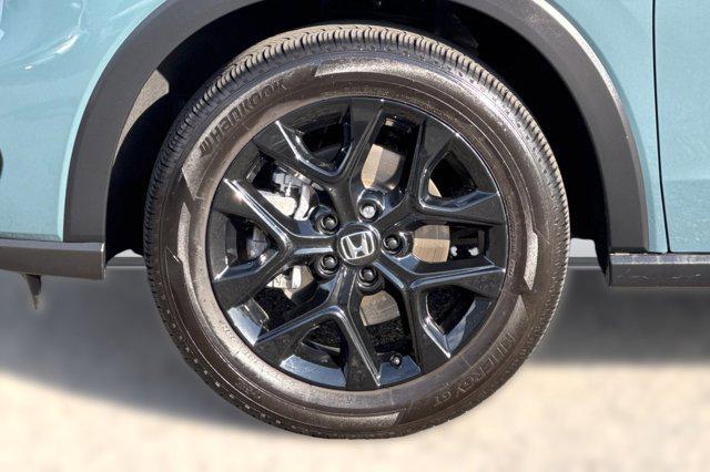 used 2025 Honda HR-V car, priced at $24,999