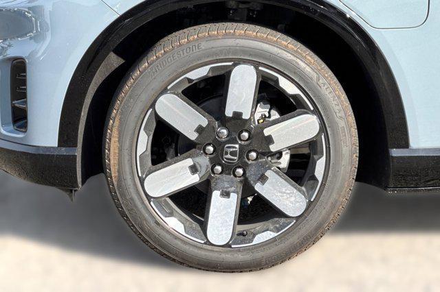 new 2026 Honda Prologue car, priced at $59,935