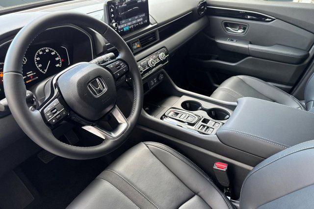 new 2025 Honda Pilot car, priced at $47,550